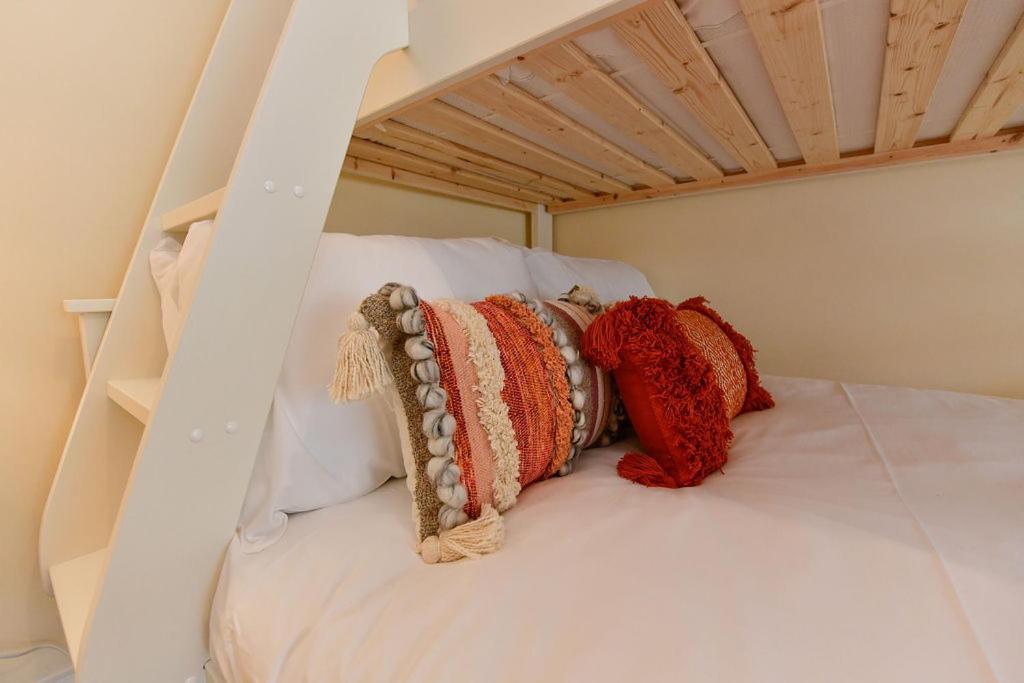 Just Stay Wales - Castle Square Cottage, Mumbles エクステリア 写真